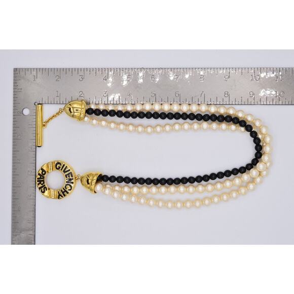 Givenchy Vintage Logo Collar Necklace Paris Toggle Pearl Black White Chunky BinG - Picture 12 of 12